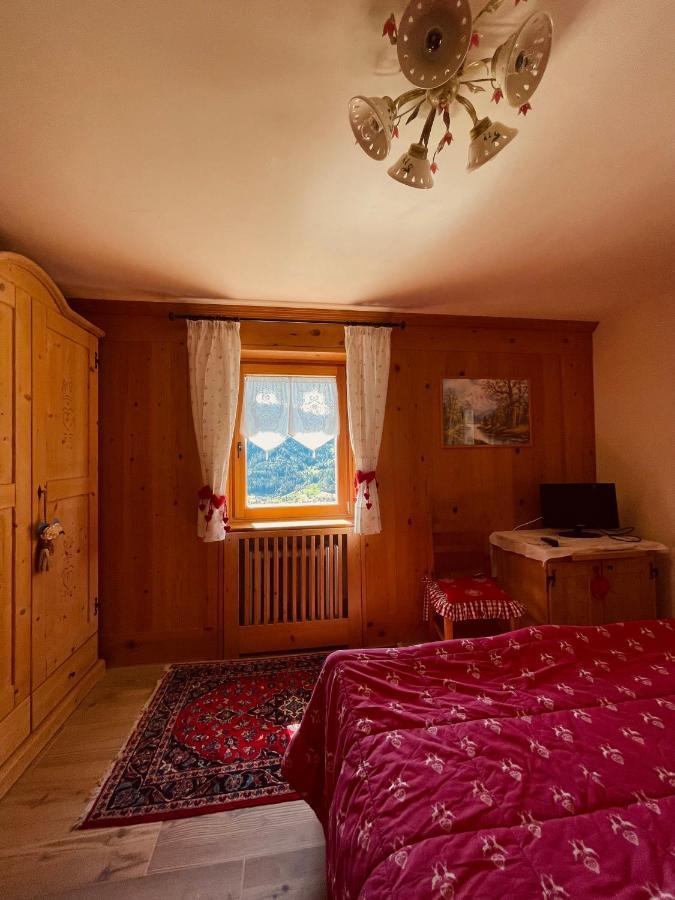 B&B Maso Al Cervo フィエーラ・ディ・プリミエーロ エクステリア 写真